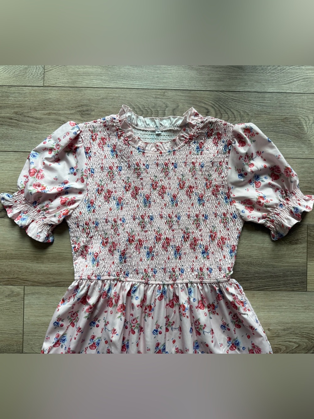 🌺 Petallush Pink Floral Midi Dress - Picture 4 of 9